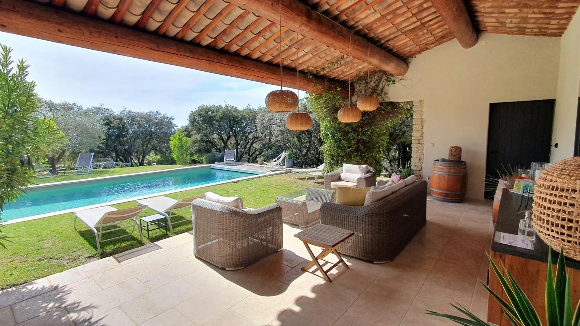 Country house Les Terrasses - Gordes Guest House