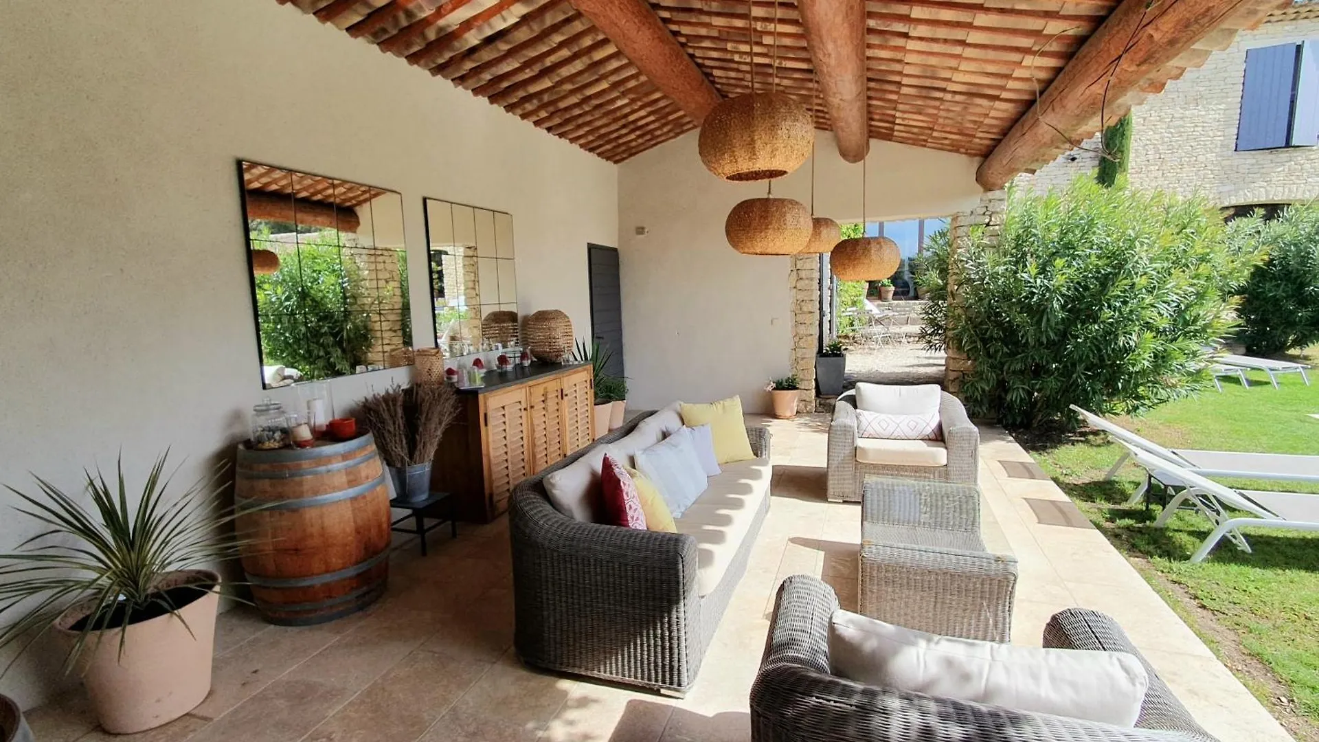 Les Terrasses - Gordes Guest House Country house