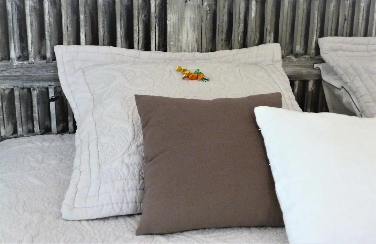 Les Terrasses - Gordes Guest House 0*,